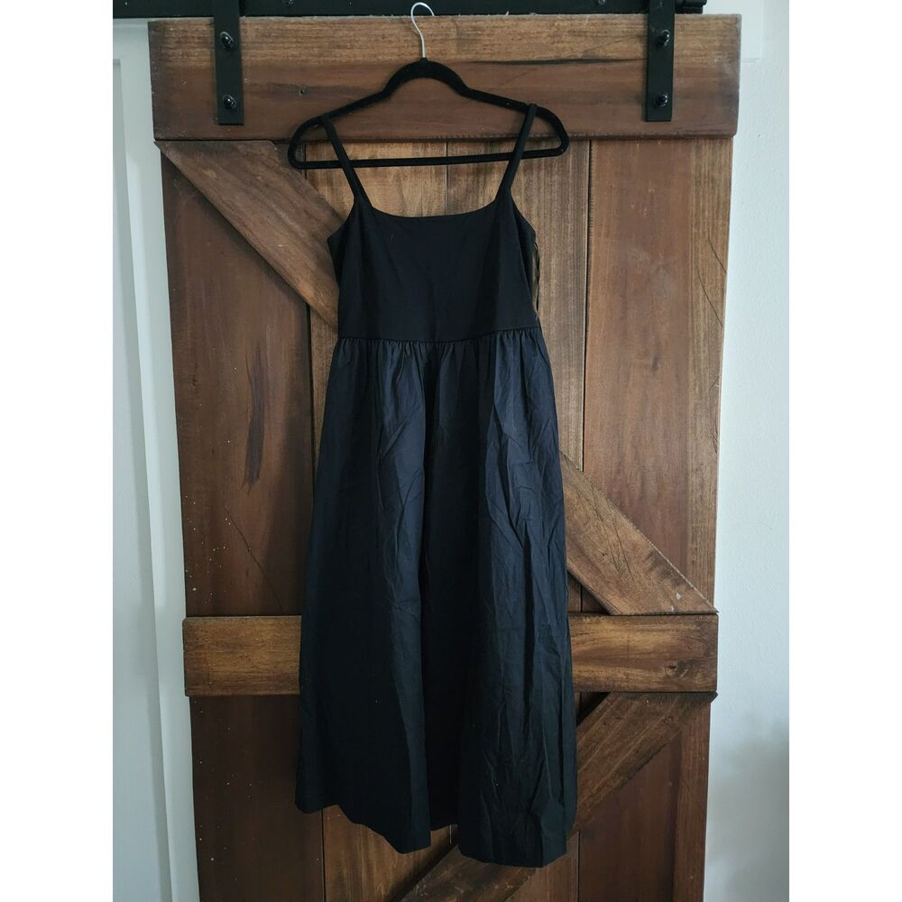 Gap Maxi Flowy Black Dress - Size M